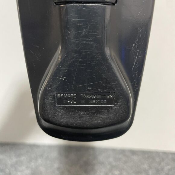 RCA Universal Remote Control Black Multi Device TV VCR SAT Cable Audio PIP - Picture 5 of 8